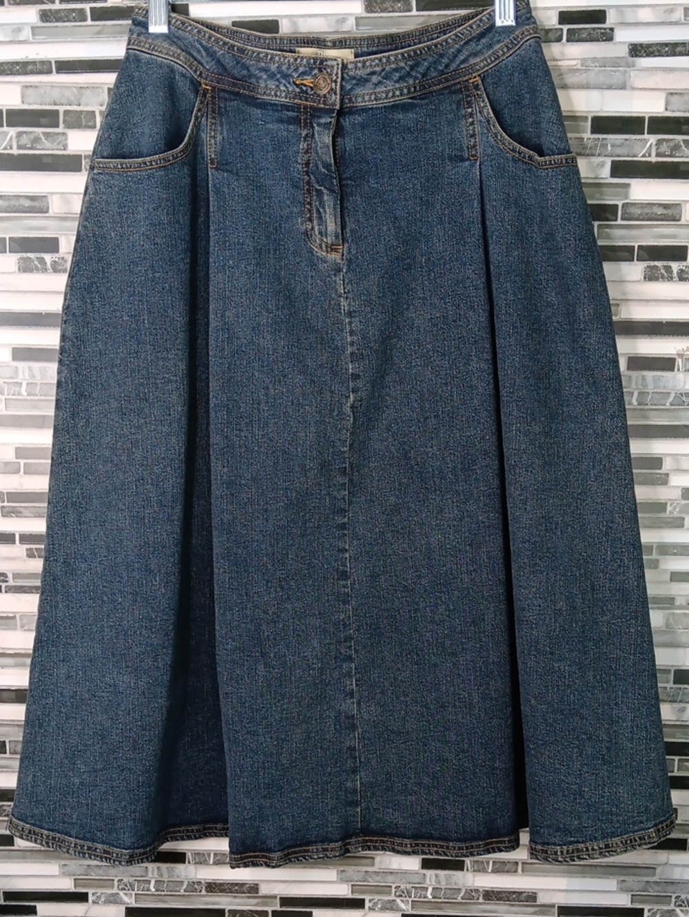 Long Vintage Denim Maxi Skirt 6 Pleated Pockets Heavy Stiched Modest Simple
